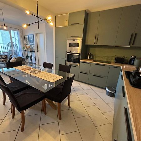 Spacious Seaview Sliema Apt, Steps From Valletta Ferry מראה חיצוני תמונה