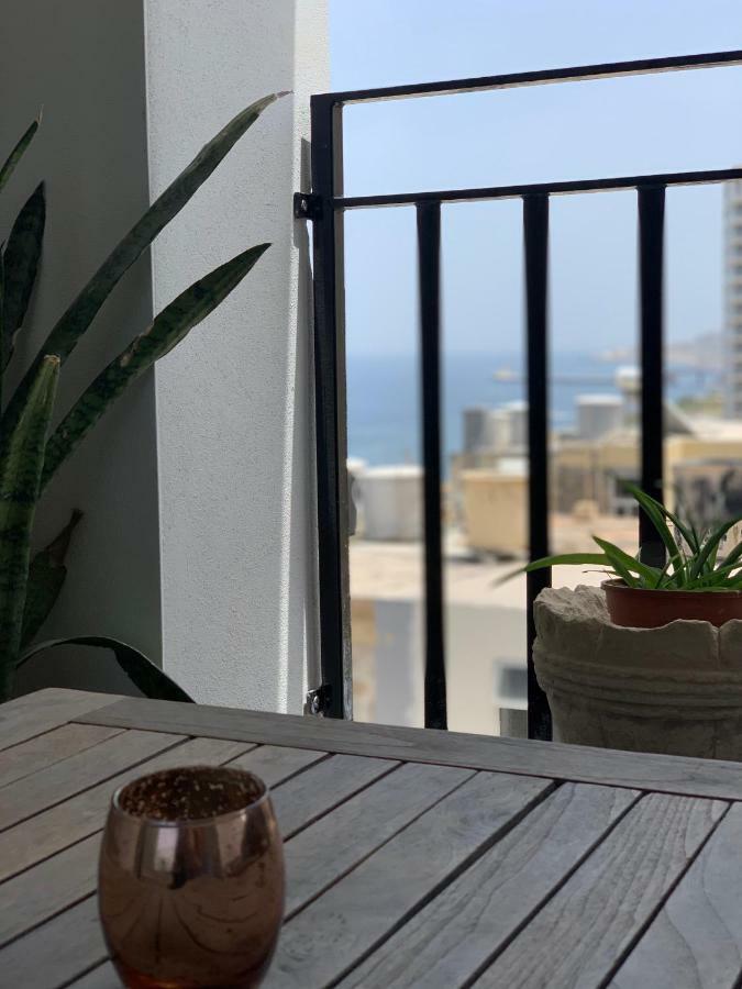 Spacious Seaview Sliema Apt, Steps From Valletta Ferry מראה חיצוני תמונה