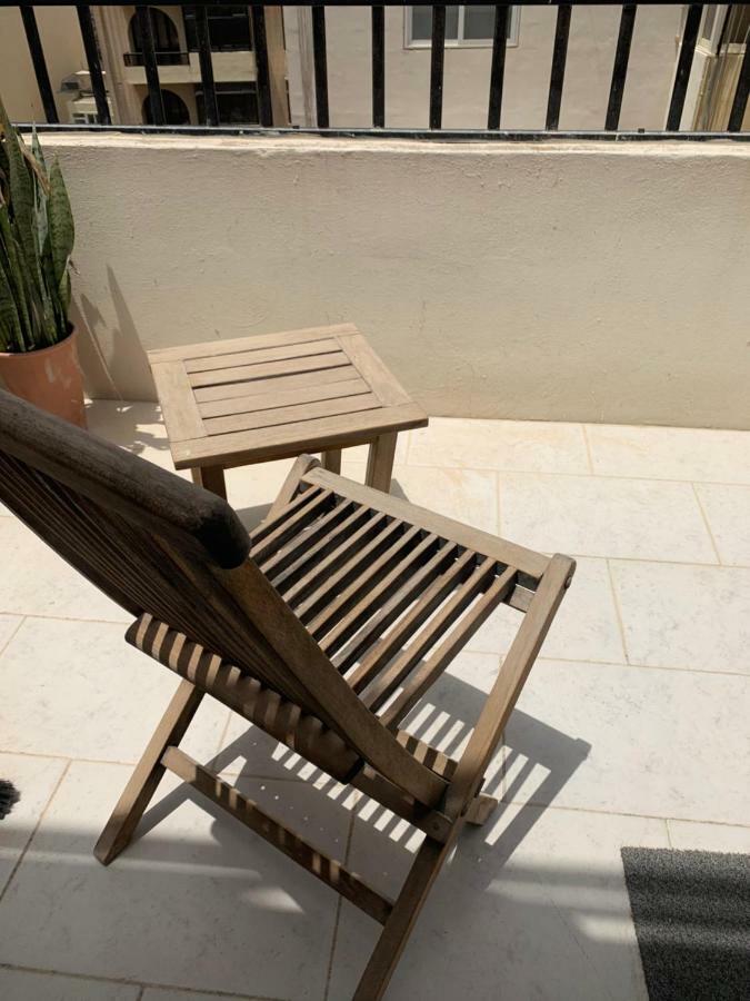 Spacious Seaview Sliema Apt, Steps From Valletta Ferry מראה חיצוני תמונה