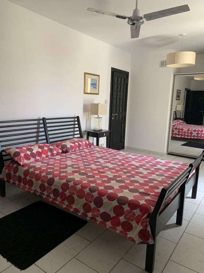Spacious Seaview Sliema Apt, Steps From Valletta Ferry מראה חיצוני תמונה