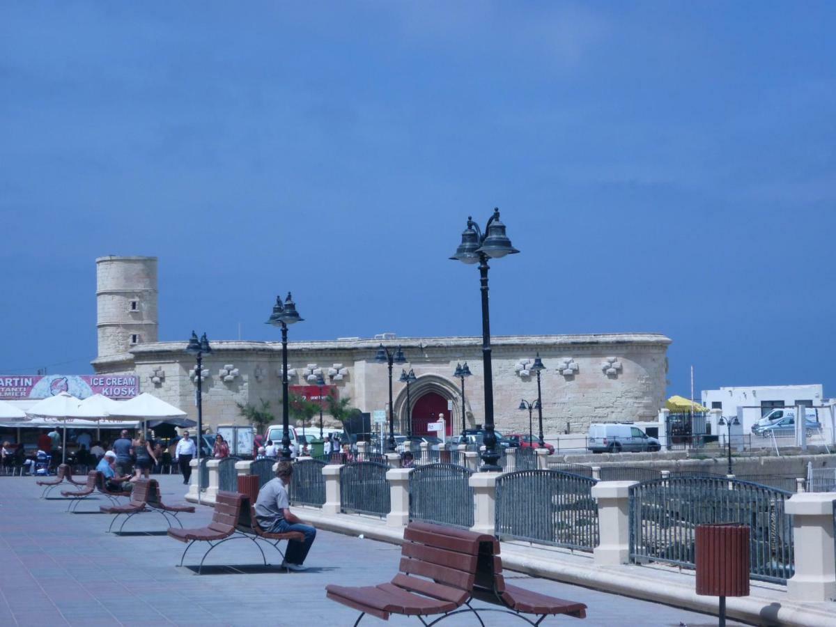Spacious Seaview Sliema Apt, Steps From Valletta Ferry מראה חיצוני תמונה