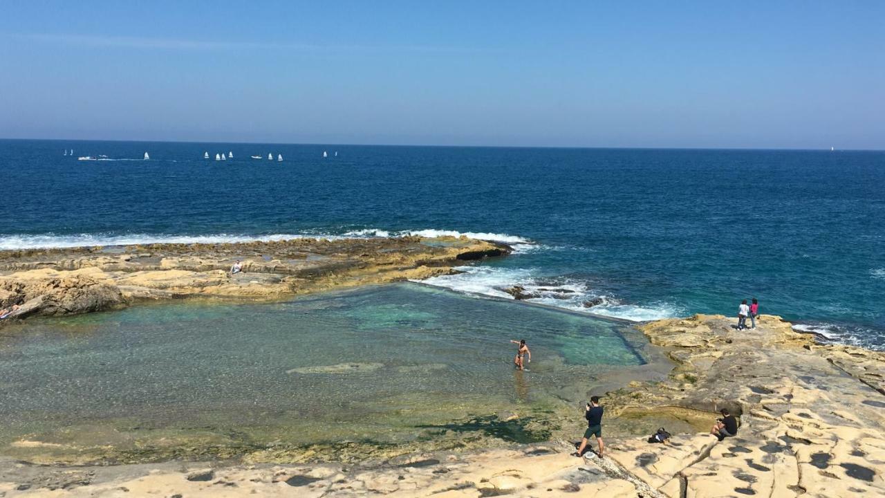 Spacious Seaview Sliema Apt, Steps From Valletta Ferry מראה חיצוני תמונה